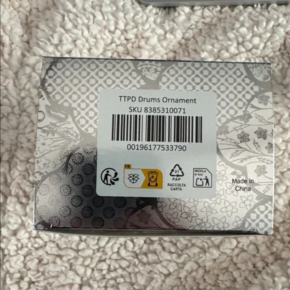 NIB Taylor Swift TTPD “The Smallest Man Who Ever Lived” Drum Ornament - Picture 2 of 4